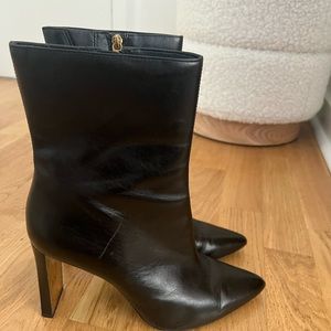Donna Karan Ankle All Leather Boots